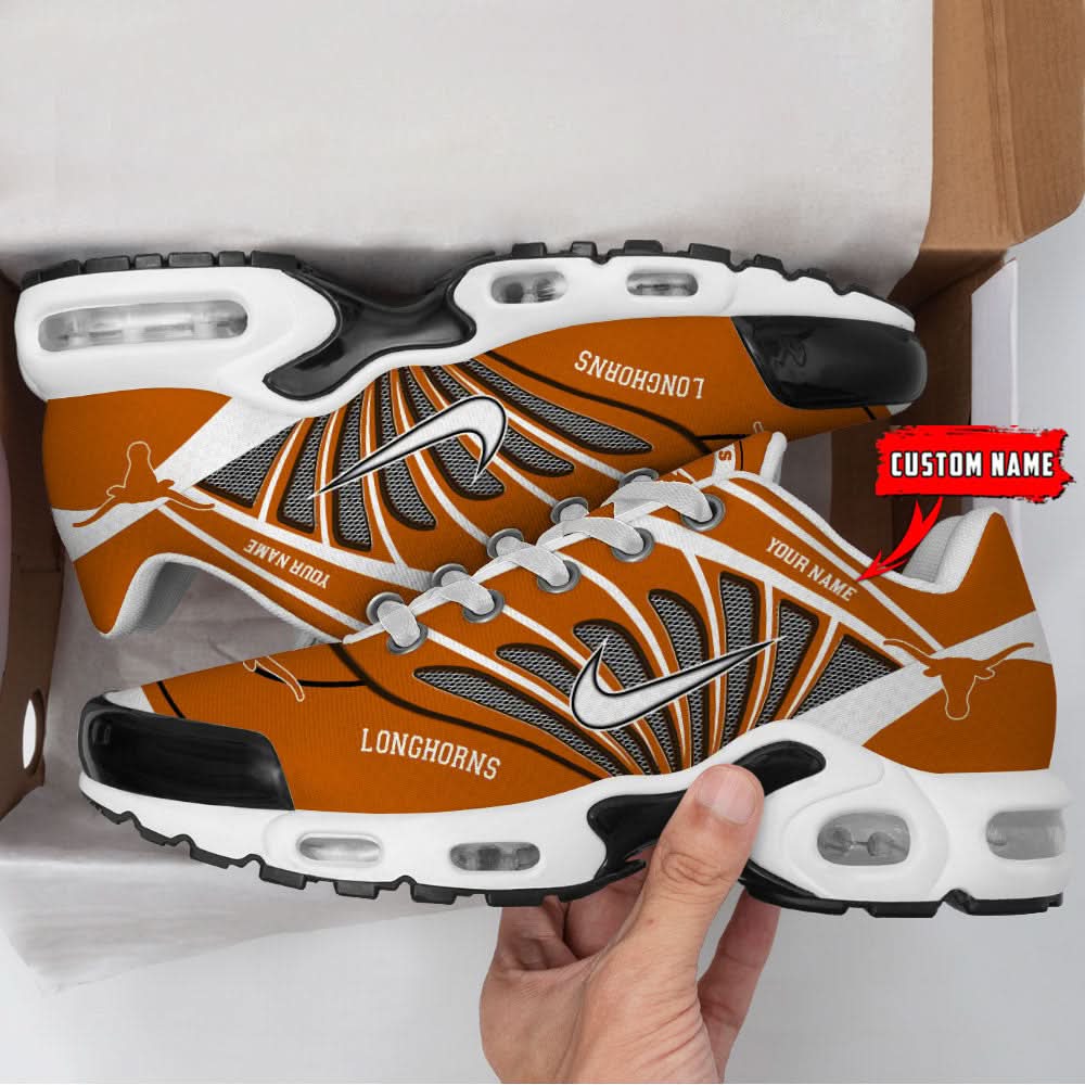 TL NCAA Air Max Plus Shoes - Limited